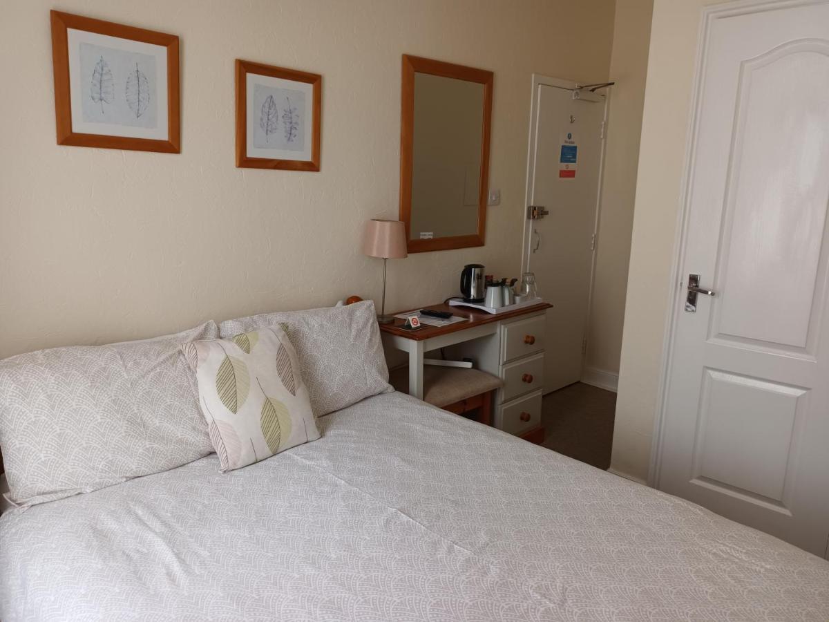 Fosters Guest House Γουέιμουθ Εξωτερικό φωτογραφία